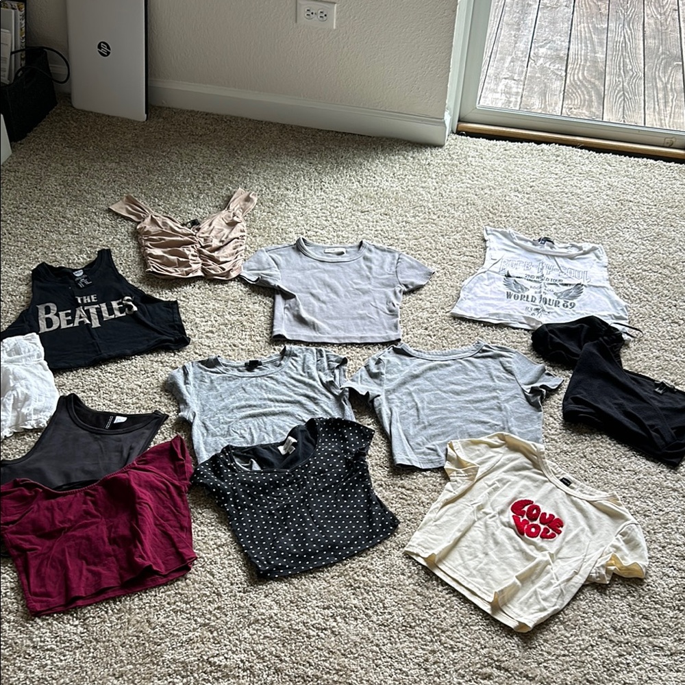 Black and White Crop Tops with Graphic Designs